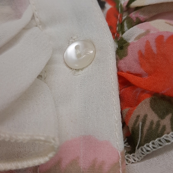 Live 4 Truth ruffles summer floral top - Picture 8 of 8